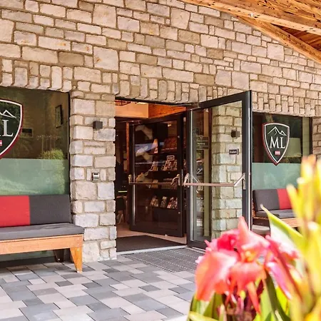 Avenida Mountain 4*