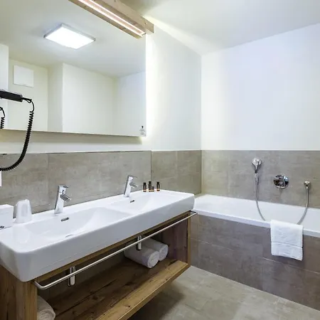 Hotel apartamentowy Avenida Mountain